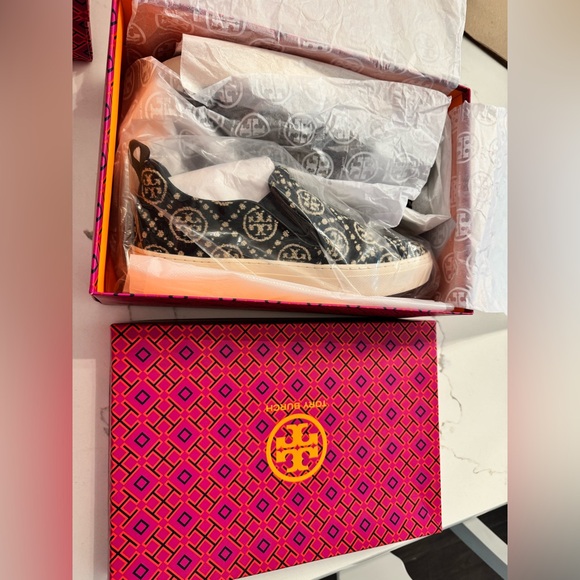 Tory Burch T Monogram slip on sneakers chenille calf leather 9 - Picture 8 of 9